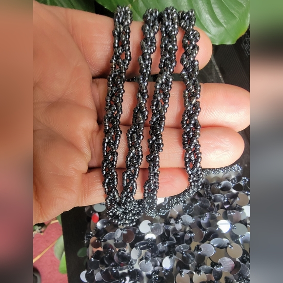 Sequin purse with long beaded strap. EUC. - Picture 4 of 8